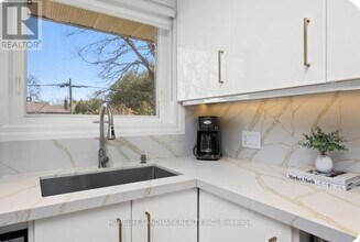 1739 Mt Albert Rd in East Gwillimbury, ON - Building Photo - Building Photo