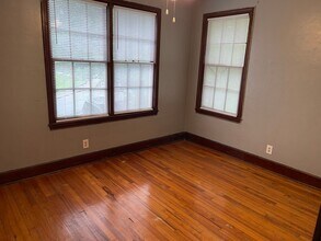 1338 Colonial Dr in Tallahassee, FL - Building Photo - Building Photo