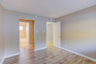 2220 Lake Rd in Belmont, CA - Building Photo - Building Photo