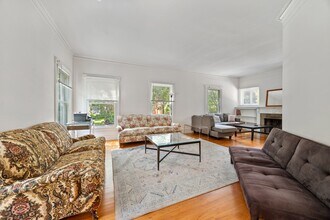 627 Library Pl in Evanston, IL - Foto de edificio - Building Photo