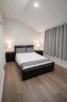 801 E Knollwood St in Tampa, FL - Building Photo