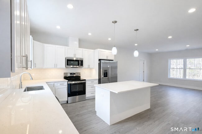 property at 24 Glen Rd