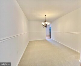 6026 Heathwick Ct in Burke, VA - Building Photo - Building Photo