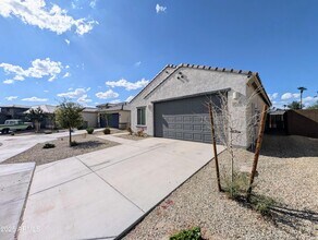 24458 W Verlea Dr in Buckeye, AZ - Building Photo - Building Photo