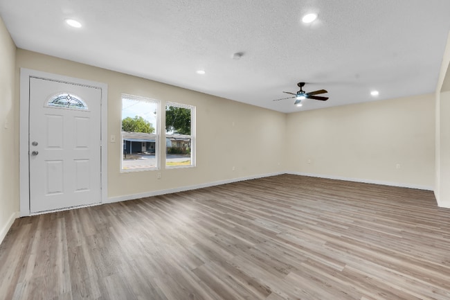 220 Kay Ln in Saginaw, TX - Building Photo - Building Photo