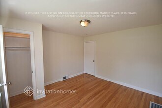 8035 S Richmond St in Chicago, IL - Foto de edificio - Building Photo