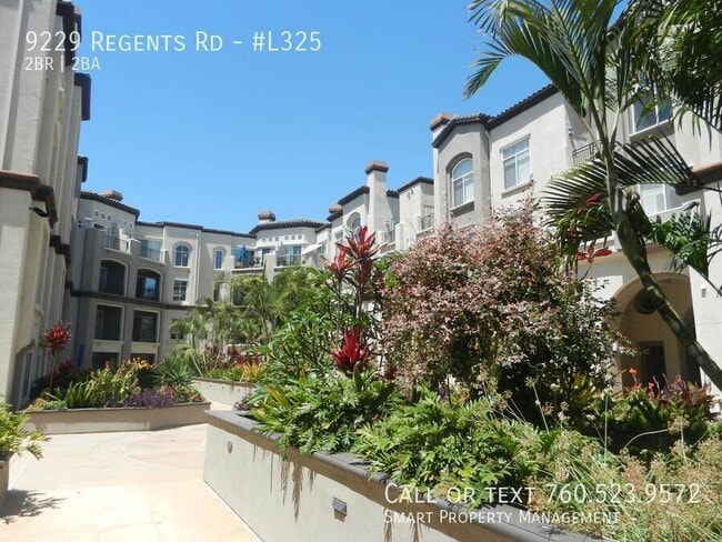 9229 Regents Rd in San Diego, CA - Building Photo - Building Photo