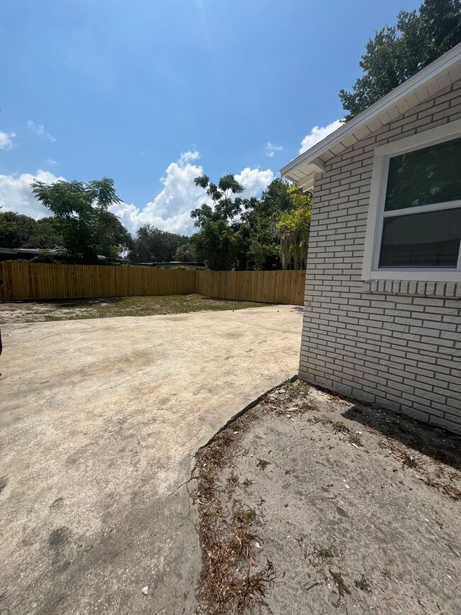 7531 Oakwood St in Jacksonville, FL - Building Photo - Building Photo