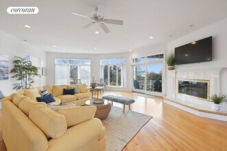 17 Oceanview Dr in Southampton, NY - Foto de edificio - Building Photo