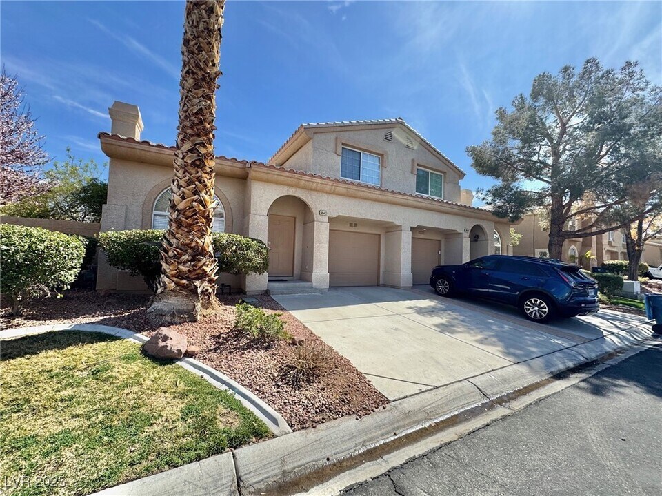 9640 Quick Draw Dr in Las Vegas, NV - Building Photo