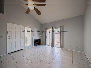 2019 W Lemon Tree Pl in Chandler, AZ - Building Photo - Building Photo