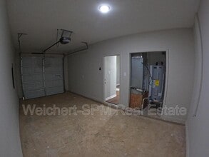 1011 S Somerville St in Somerville, TN - Building Photo - Building Photo