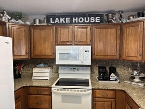 6 Crestview Ln in Laconia, NH - Building Photo - Building Photo