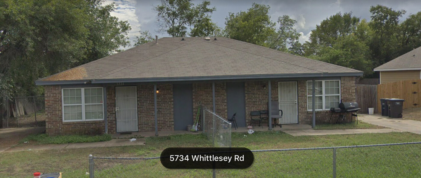 5732 Whittlesey Rd, Unit Whittlesey in Fort Worth, TX - Building Photo