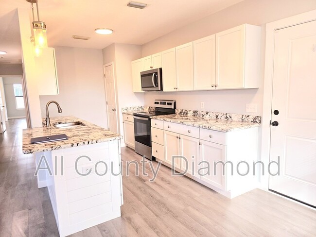 3805 E 4th St in Panama City, FL - Building Photo - Building Photo