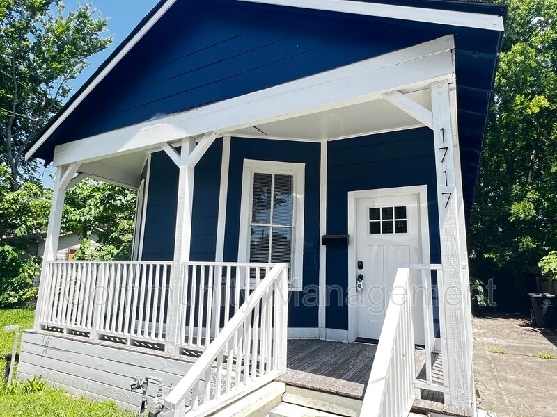 1717 Bynum Ave in Baton Rouge, LA - Building Photo