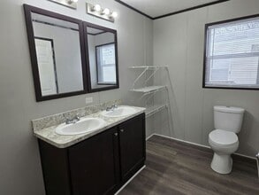 333 Oriole Ln in Madison, WI - Foto de edificio - Building Photo