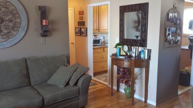 40 Yacht Club Rd in Babylon, NY - Building Photo - Building Photo