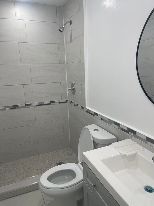 11307 SW 200th St, Unit Caribbean Gardens in Miami, FL - Building Photo