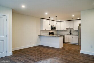 21 Gay St in Phoenixville, PA - Building Photo - Building Photo