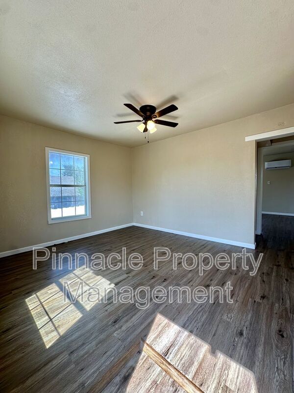 715 E Harris Ave in San Angelo, TX - Building Photo - Building Photo