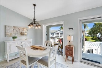 829 Tanbark Dr in Naples, FL - Building Photo - Building Photo