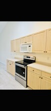 9333 Agate St in Port Charlotte, FL - Building Photo - Building Photo
