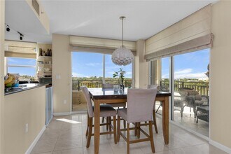 610 W Las Olas Blvd, Unit 513N in Fort Lauderdale, FL - Building Photo - Building Photo