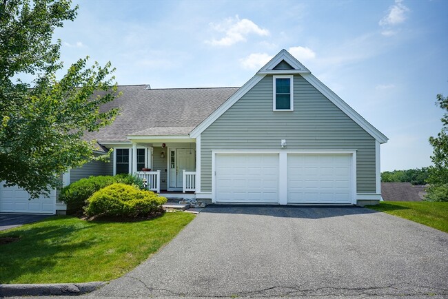 property at 5 Woodbridge Ct