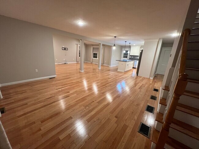 6 Paper Birch Path in Worcester, MA - Building Photo - Building Photo