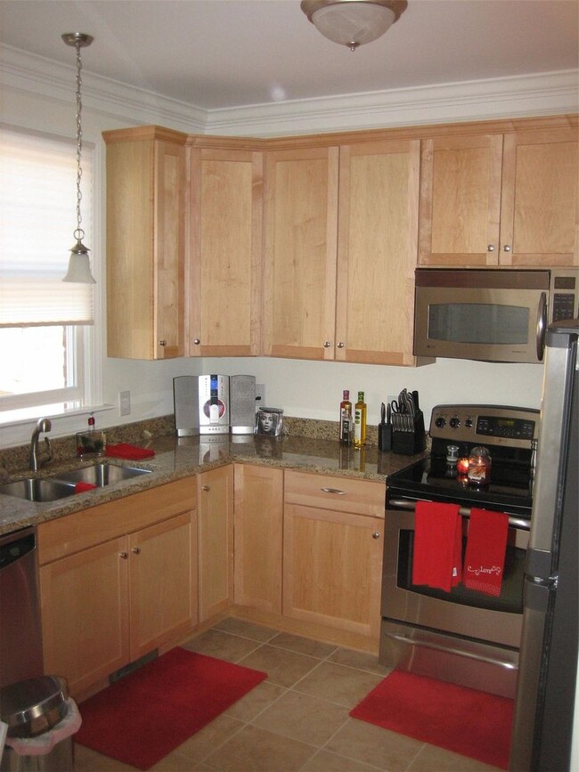 118 Finsbury St in Durham, NC - Building Photo - Building Photo