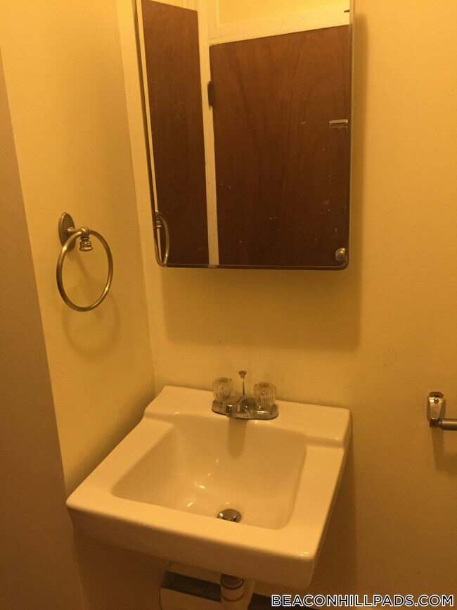 property at 41 Anderson St