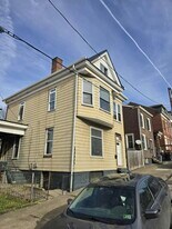 17 7th St in Wheeling, WV - Building Photo