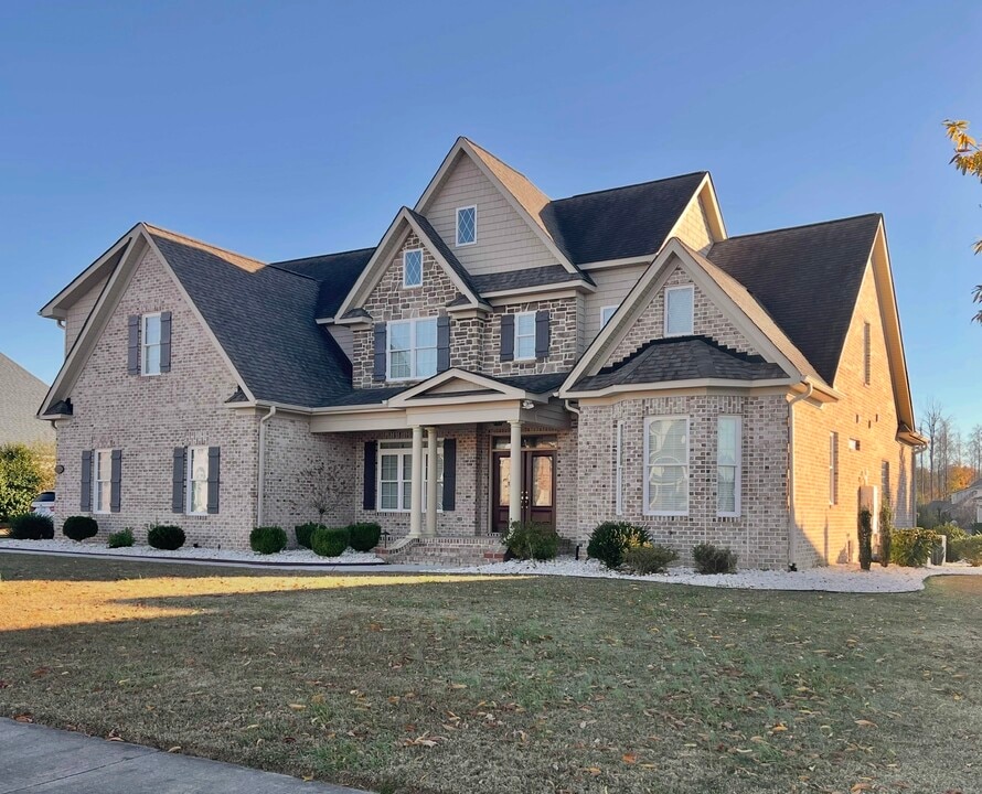 3912 Dunhagan Rd in Greenville, NC - Building Photo