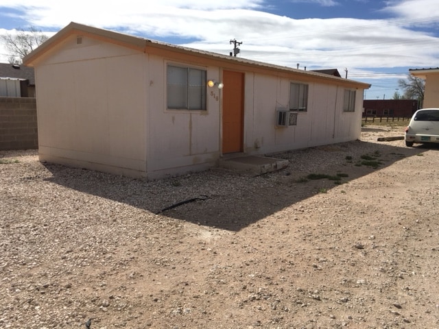 property at 516 E 1st St