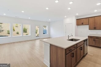 187 Redbud Rd in Canton, GA - Building Photo - Building Photo