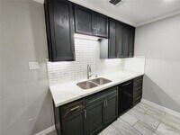 7402 Alabonson Rd photo'