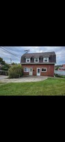 112 Underwood Ave in Greensburg, PA - Building Photo