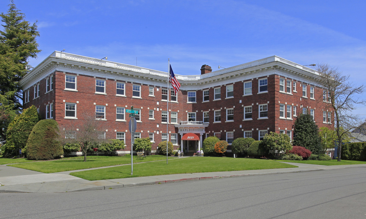 Marlborough Apartments in Everett, WA - Building Photo