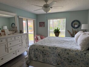 4507 Longmeadow, Unit 83 in Sarasota, FL - Building Photo - Building Photo