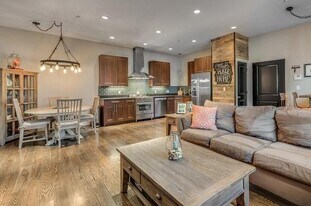 45 Vinton St in Boston, MA - Building Photo