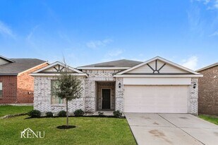 2025 Hialeah Dr in Seagoville, TX - Building Photo