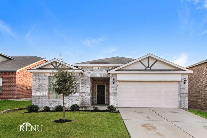 2025 Hialeah Dr in Seagoville, TX - Building Photo