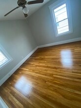 39 Waterhouse St, Unit 3 in Somerville, MA - Building Photo - Building Photo