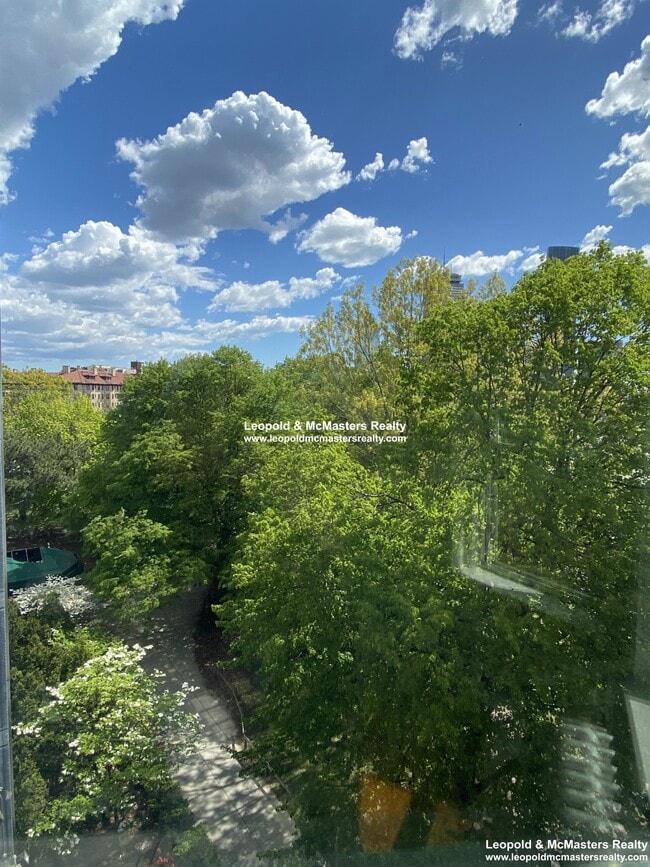 1184 Boylston St, Unit 26