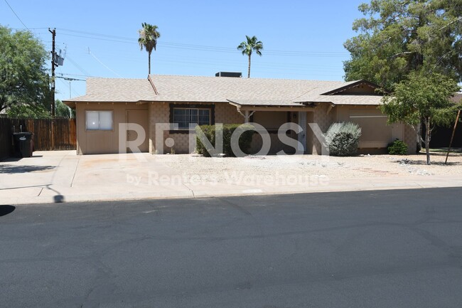 property at 8420 E Edgemont Ave