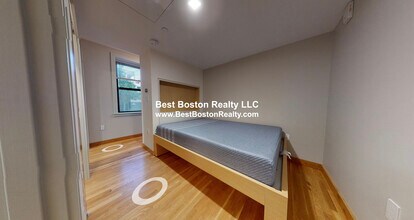 115 Mt Auburn St, Unit 32 in Cambridge, MA - Building Photo - Building Photo