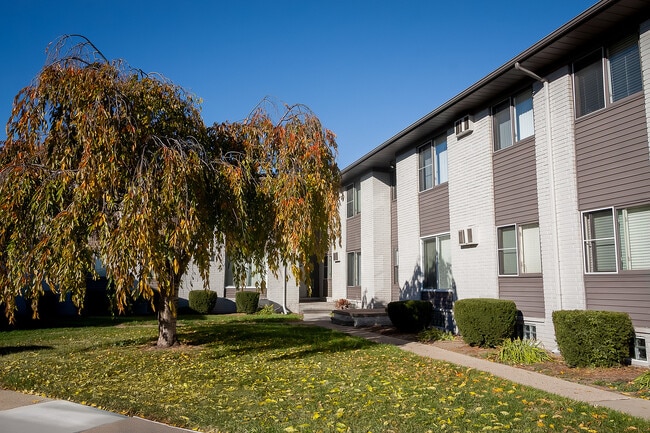 Poet Place Apartments