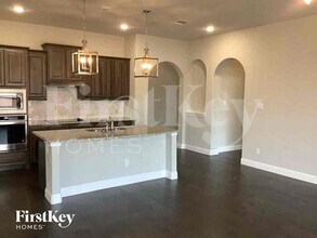 111 Balsam Dr in Red Oak, TX - Building Photo - Building Photo