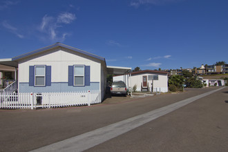Chula Vista Mobile Home Park in Chula Vista, CA - Foto de edificio - Building Photo